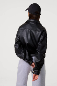 Veste de moto en cuir pour femme, nouvelle conception personnalisée, manches longues, couleurs personnalisées, fermeture éclair, tricot respirant - Product Image 5