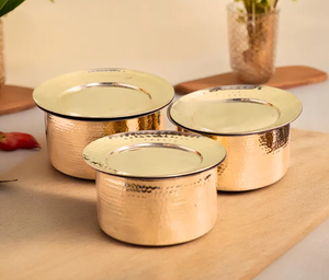 Ollas de cocina tradicionales indias de latón puro y cobre y Handi para servir y cocinar - Product Image 1
