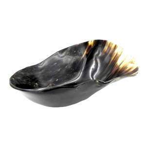 Cuenco para servir cuerno de búfalo natural decorativo de alta calidad con valores artesanales Ideal para ideas de regalos ecológicos a precio mayorista - Product Image 1