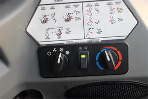 2019 Bobcaat S740 Wheeled Skid Steer Good Condition Mini Skid Steer Diesel Engine ISO CE EPA Certificated Components Gearbox - Product Image 3