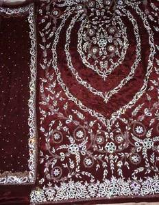 Costumes modernes en soie brodés à la main non cousus pour femmes Style traditionnel indien tendance pour les fêtes Belle - Product Image 1