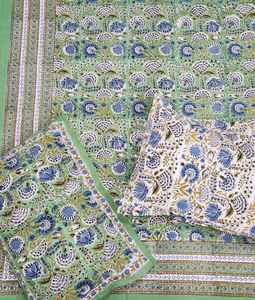 Sábanas King Size de algodón personalizadas para uso en hoteles y hogares Juego de cama de lujo 220 TC Juego de cama de algodón percal con 2 fundas de almohada - Product Image 1