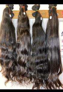 Extensions de cheveux ondulés naturels indiens bruts luxueux Paquets de cheveux humains Remy vierges doux Trames épaisses rebondissantes et non transformées - Product Image 3