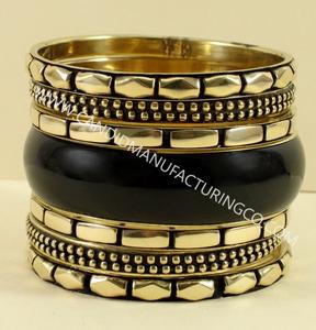 Diseñador hecho a mano moda brazaletes vidrio con brazalete de metal conjunto venta directa de fábrica joyería y accesorios - Product Image 1