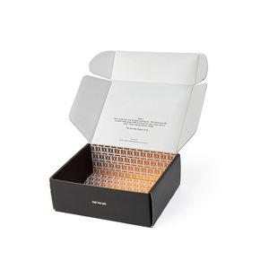 Boîte d'emballage haut de gamme pour macarons avec fenêtre transparente, doublure en éponge, options de pelliculage mat/gaufrage, 6/12 pièces, qualité alimentaire, personnalisable - Product Image 5