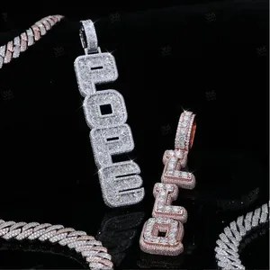 Pendentifs tendance en laiton plaqué or, chaînes verticales personnalisées, diamants, émeraudes, perles, zircons, ailes, lettres, chiffres, formes pour cadeau de fête - Product Image 1