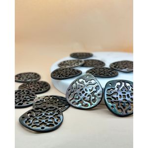 Tapas de cuentas de filigrana de perla negra de nácar - Product Image 2