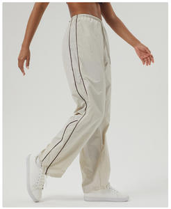 Pantalones Deportivos Casuales Holgados Personalizados, Pantalones de Chándal de Poliéster con Rayas Laterales, Pantalones de Nylon - Product Image 5