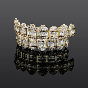 Grillz glacé en or blanc 14 carats personnalisé diamants naturels de clarté VVS taille brillant entièrement étincelants pour mariages cadeaux Hip Hop - Product Image 5