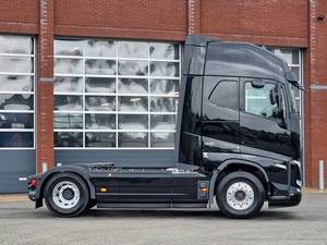 Nuevo/Usado Volvo FH 13 500 Globe Trotter XL 4x2 Euro 6 Transmisión Automática Unidad tractora/remolque estándar Potencia 368 kW (500 hp) - Product Image 4