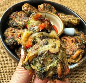 แพตตี้เห็ดสาหร่ายคุณภาพสูง ราคาดีที่สุดจากเวียดนาม แพตตี้เห็ดสาหร่ายแบบแช่แข็ง IQF แพตตี้เห็ดสาหร่ายวีแกน แพตตี้เห็ดสาหร่าย 10 ชิ้น/ถาด - Product Image 4