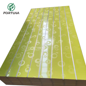 Panneau <span class=keywords><strong>de</strong></span> présentation moderne pour magasin, système <span class=keywords><strong>de</strong></span> panneaux rainurés, 18 mm, robuste, résistant à l'humidité, en PVC <span class=keywords><strong>de</strong></span> première qualité, vente en gros fabricant - Product Image 1