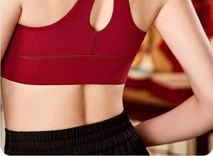 Ensemble de deux pièces pour femmes, soutien-gorge et legging d'entraînement pour le sport, le fitness et le yoga. - Product Image 3