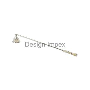 Metal Crafts Accent Candle Snuffer Agarre de madera Precio competitivo Vela hecha a mano Herramienta de apagado Candle Snuffer Hecho EN LA India - Product Image 6