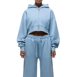 Luxueux 500GSM Cotton Fleece Short Hoodie Set pour les femmes Mélange parfait de confort et de style Qualité supérieure - Product Image 2