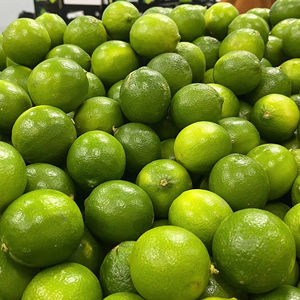 Limes vietnamiennes sans pépins de qualité supérieure Stockage à froid 30-45 jours Durée de conservation Fruits frais Qualité à l'exportation Prix compétitif - Product Image 1