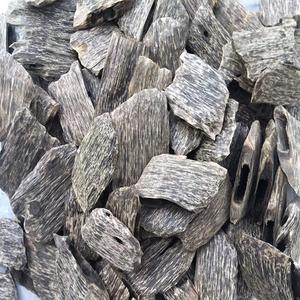 Unleash the rich smoky essence of <b>Agarwood</b> in your home - Product Image 1