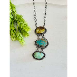 Collier Sheila Becenti Royston en turquoise et argent sterling pour les occasions de cadeaux - Product Image 2