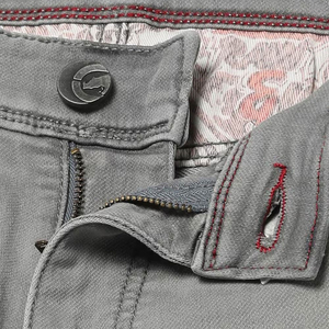 Pantalones cortos de mezclilla informales de calle alta para hombre con bolsillo insertado Patrón sólido Ropa regular Jeans al por mayor para el verano - Product Image 6