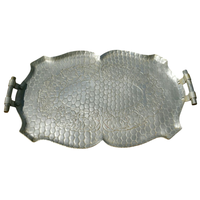 Plateau de service rectangulaire en argent de style antique en gros avec bordure ornée en relief et deux poignées pour hôtel et salle à manger à domicile