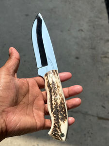 Cuchillo de Caza y Camping Hecho a Mano con Hoja Fija de Acero Inoxidable OEM, Mango de Cuerno de Ciervo, Funda de Cuero Personalizada, Garantía de 3 Años - Product Image 6