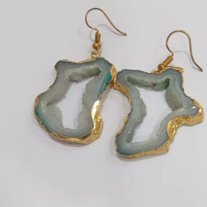 Boucles d'oreilles micro-or en forme de cœur en agate druzy pour femmes, avec pierres précieuses, fabriquées en Inde - Product Image 2