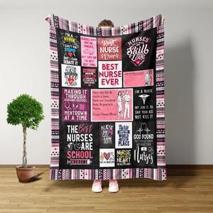 Couverture commémorative en polaire douce et confortable, personnalisable sans MOQ, motif « Meilleure infirmière » pour la fierté et la résilience - Product Image 1
