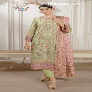 El Mejor Traje Salwar de Chifón con Bordado para Mujer, Exportador de Moda a la Tarifa Más Baja, Compras en Línea en India - Product Image 1