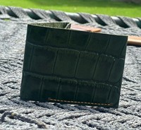 Portefeuille fait main en cuir de peau de vache Texture crocodile Produit à motifs unique par anwar enterprises