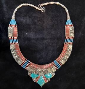 Nuevos Collares de Metal Blanco Tradicionales - Product Image 3