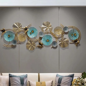 Arte de pared de metal de mariposa para sala de estar y dormitorio, decoración de pared de diseñador multicolor al por mayor para regalos de salón, jardín y boda - Product Image 6