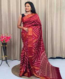 Saris indios para mujeres: una sinfonía de elegancia: selecciones tradicionales, opciones listas Saris nepalíes adornados para vacaciones - Product Image 4