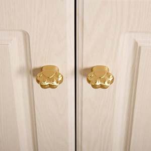 Perilla de Cajón de Latón con Forma de Corbatín Elegante, Herraje Decorativo para Muebles de Gabinete, Diseño Moderno y Elegante, Venta al por Mayor - Product Image 5