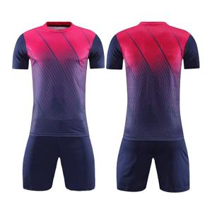 Ensemble de chemises de football en tissu version joueur personnalisée en gros par fabricant d'uniformes de football pour adultes et enfants - Product Image 5