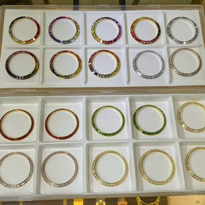 Montre-bracelet Luxira Jewels en acier inoxydable personnalisable, avec moissanite de 40 mm, lunette colorée, pierres précieuses multicolores de coupe carrée - Product Image 2