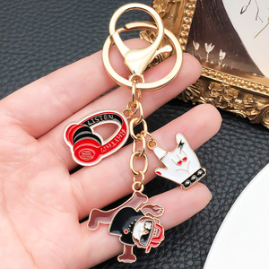 Modern Zinc Alloy Keychain with Metallic Finish Sleek and Stylish Ideal for Trendsetters