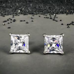 Boucles d'oreilles à clous en or blanc 14 carats massif, taille princesse, 4 carats, fermoir à vis, unisexe, bijoux en diamant simulé, cadeau - Product Image 5