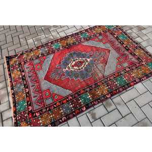 Vintage Turkish Accent Rug 3.9x5.9 ft, <b>Red</b> Solid Rug <b>Wool</b> - Product Image 2