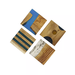 Posavasos de tendencia superior hechos a mano al por mayor diseños creativos de madera y resina posavasos artesanales de estilo europeo Juego de 4 piezas a precio mayorista - Product Image 4