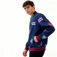 Veste de baseball à badges intégrés, bleu marine, style rétro urbain, col côtelé bicolore, veste à boutons