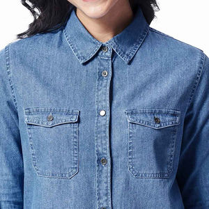 Camisa vaquera para mujer, estilo clásico, adecuada para todas las estaciones. Camisa vaquera para mujer con cuello puntiagudo y acabado suave. - Product Image 6