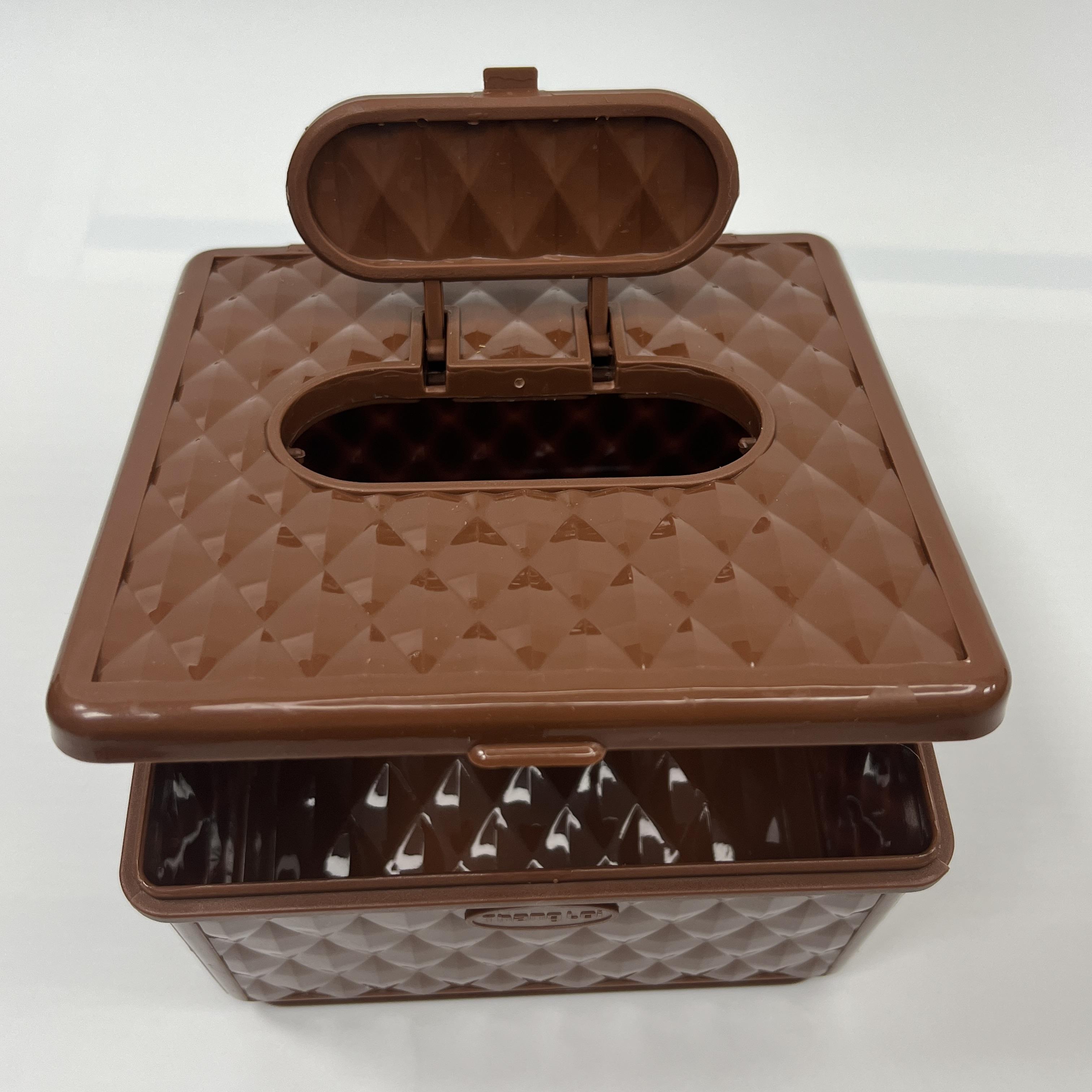 ไม้สีน้ำตาล