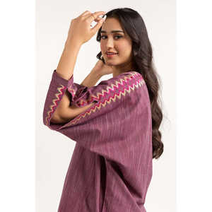 Camisa de Mujer de Algodón Morado Bordada con Patrón Floral 3D y Cuadros, Tejido de Lino, Talla Única XL, Corte Holgado y Largo, Ropa de Oficina - Product Image 3