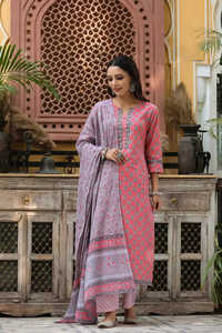 Couleur Rose Motifs Ethniques Imprimé Kurta Avec Pantalon Et Coton Imprimé Dupatta Col Rond Droit Kurta Avec Manches Régulières - Product Image 3