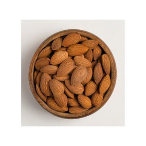 Noix d'amandes biologiques Noix séchées naturelles pour les marques d'aliments santé et les transformateurs Emballage en vrac - Product Image 1