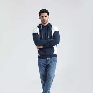 Sweat à capuche bicolore chic Fashion-Forward Athleisure Essentials Élégant et fonctionnel Élevez votre style Vêtements décontractés à la mode - Product Image 1