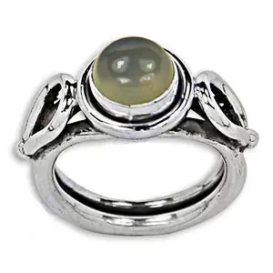 "Women's Fashion <b>Statement</b> <b>Ring</b> with Green Gemstone in Silver" - Product Image 2