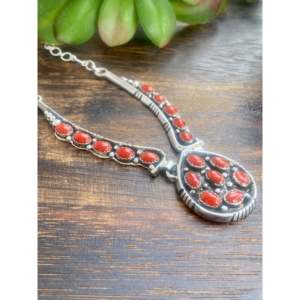 Ensemble de colliers en corail et argent sterling Emer Thompson - Bijoux fins - Product Image 4