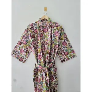 Kimono de algodón de talla única con estampado animal, conjunto de bata de baño transpirable para familias, ideal para el hogar en invierno, lavable a máquina. - Product Image 1