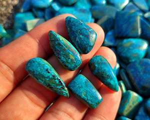 Cabochons d'azurite bleue naturelle, pierres précieuses en vrac, lot de formes et de couleurs variées, fournitures de bijoux fantaisie en azurite directement d'Inde - Product Image 3